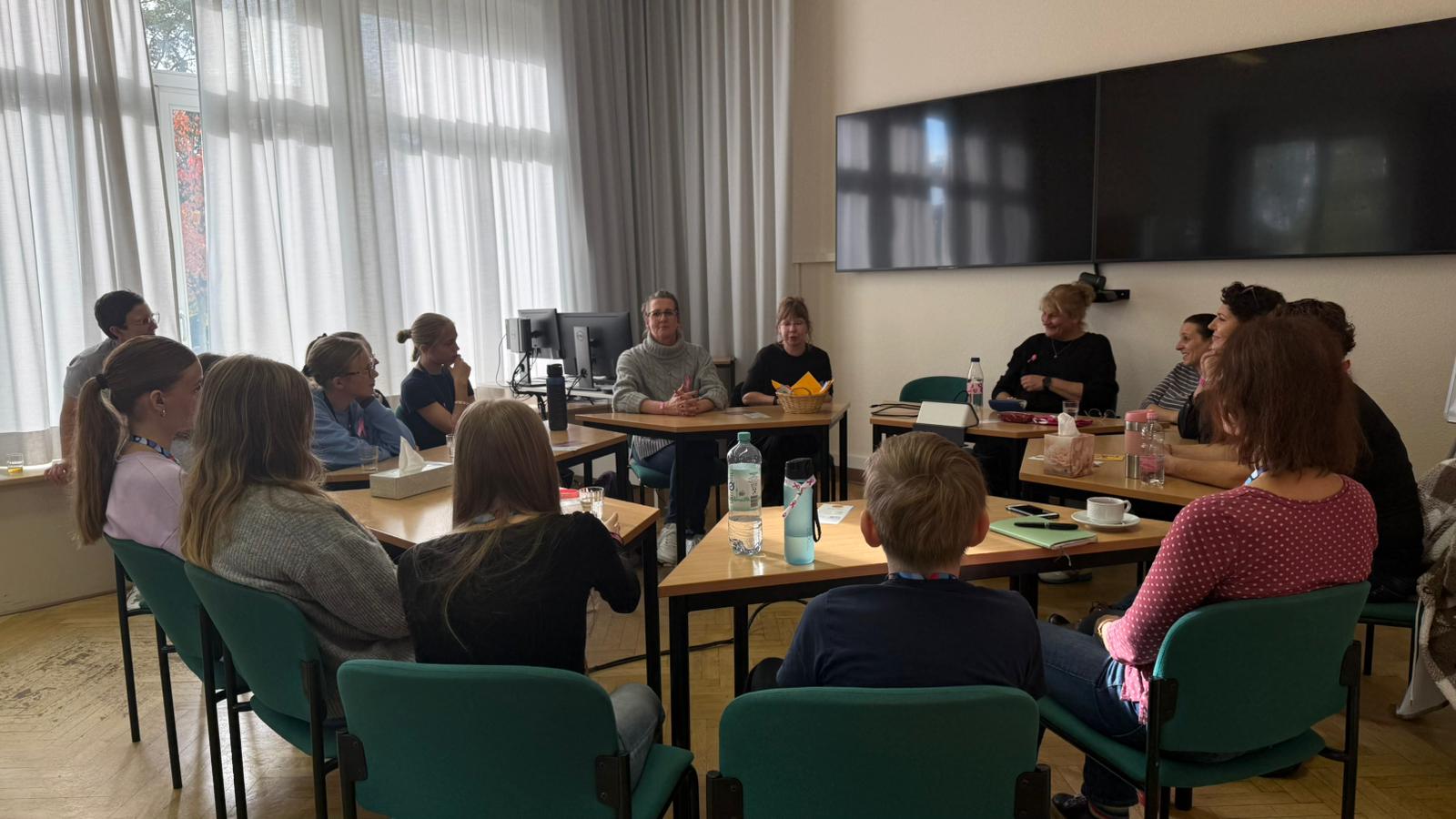 PHOTO-2025-10-14-16-51-36 PHOTO 2025 10 14 16 51 36